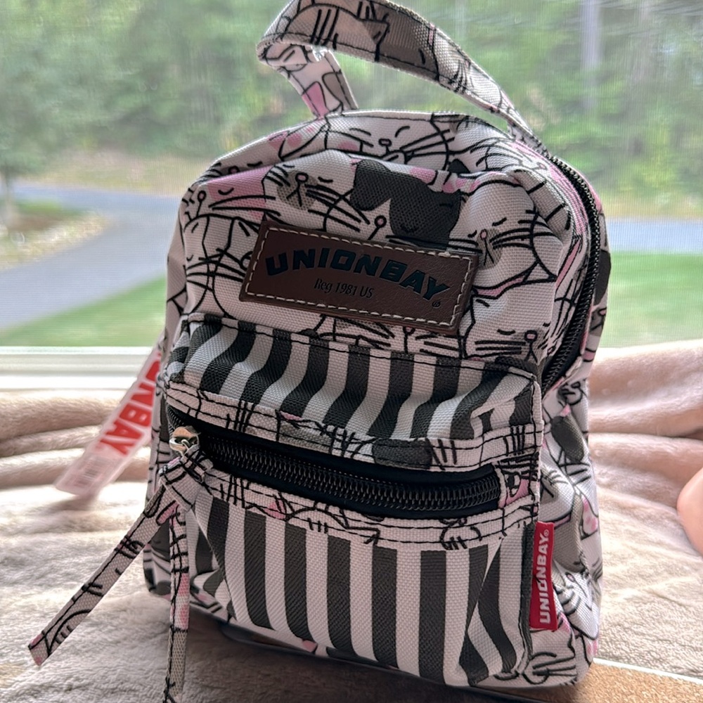 Unionbay crossbody small purse/bag. Brand new with tag, never used.